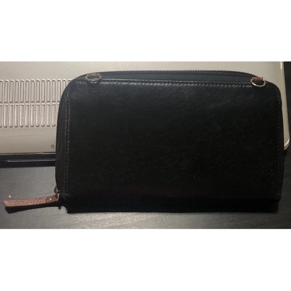 The Sak Iris Wallet Black Leather Smartphone Carryall No strap - Picture 6 of 16